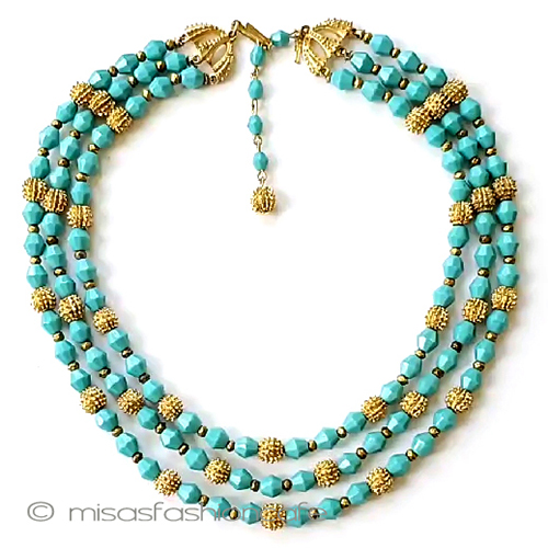 トリファリ ネックレス