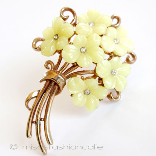 トリファリ フラワー